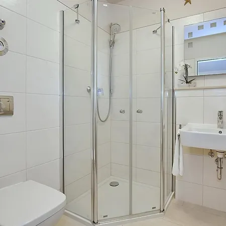 Апартаменты Haffblick 50 Больтенхаген